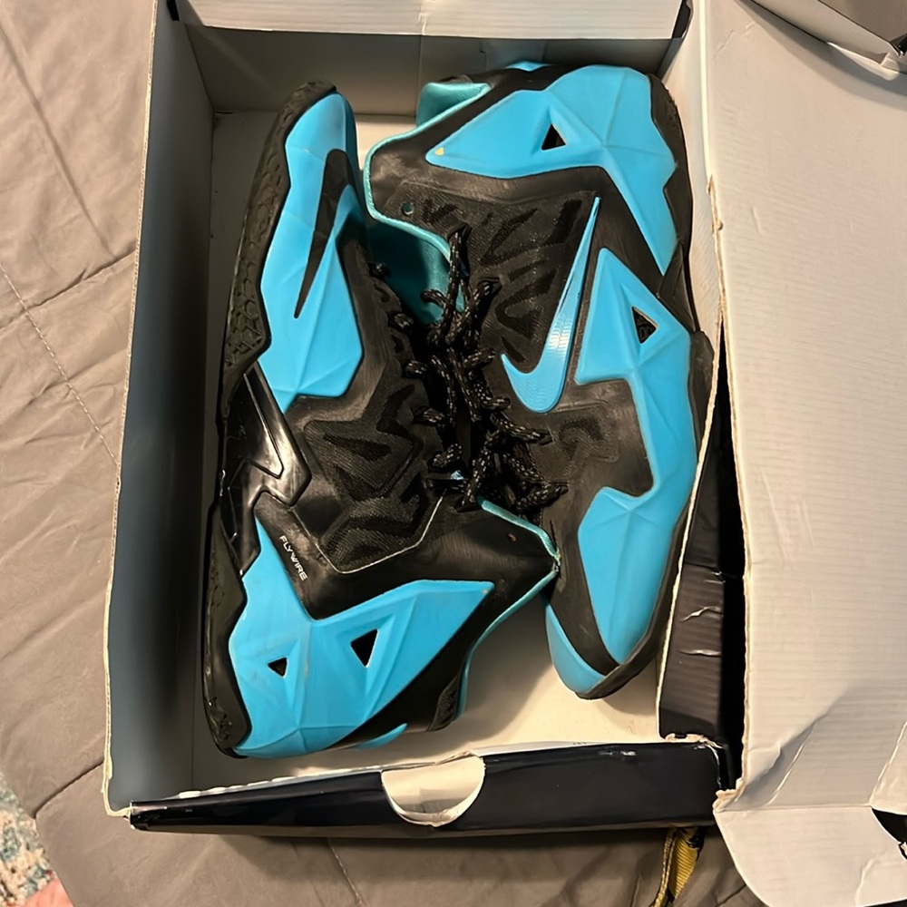 Lebron 11. Size 11